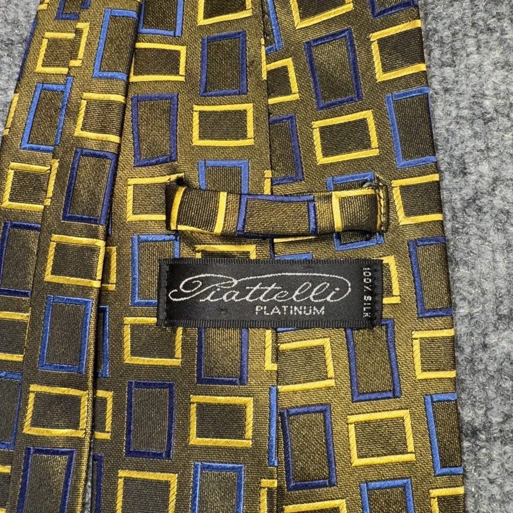 Bruno Piattelli Platinum Tie 100% Silk Made in USA Gold Blue Yellow Geometric